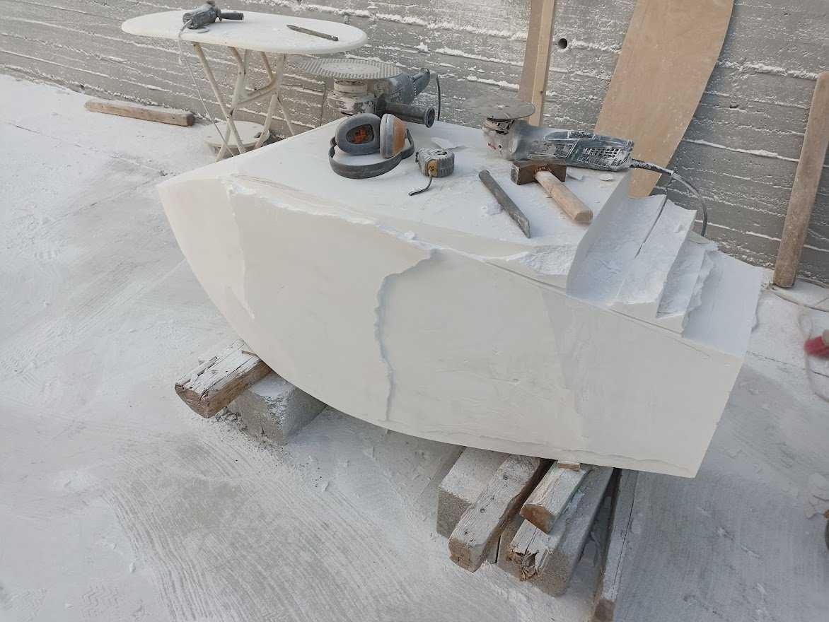 Stelios Gavalas marble sculpture at Ripesi - 10.
