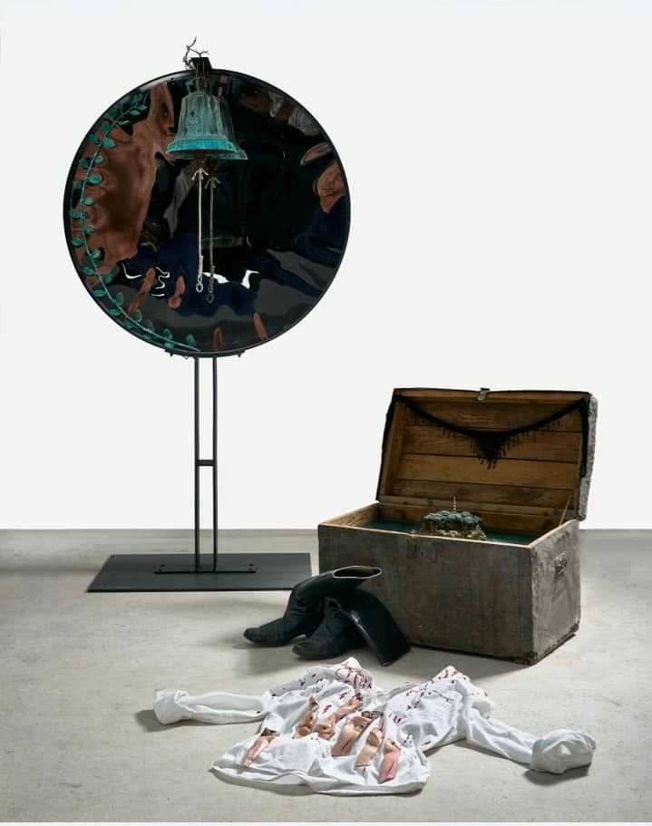 Sculpture dedicated to Greek revolutionist Daskalogiannis.